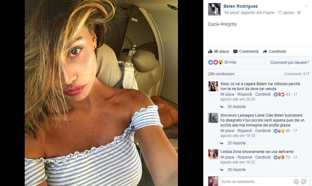 Belén Rodriguez fuma in aereo: la compagnia aerea le dà ragione