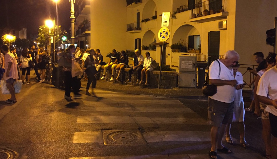 Terremoto a Ischia – Foto e Video Terremoto a Ischia – Foto e Video