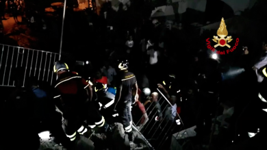 Terremoto Ischia: salvato dalla macerie bimbo di 7 mesi