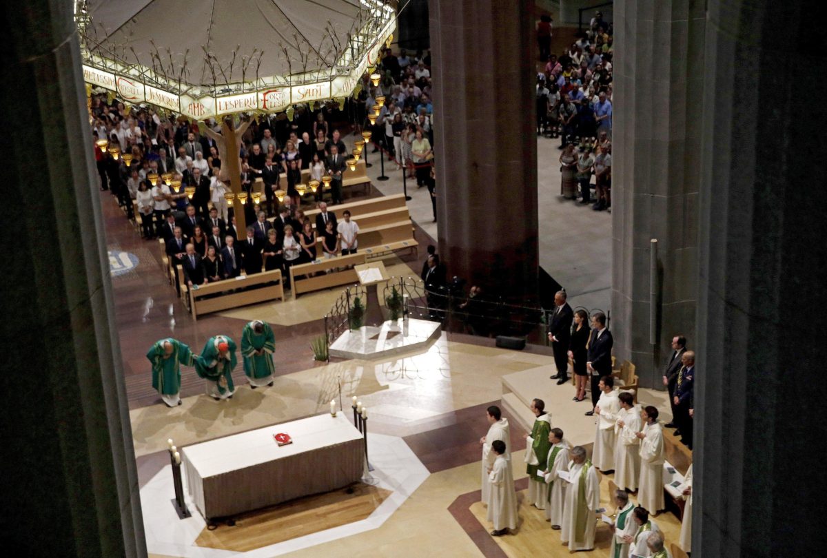 Galleria foto 'Barcellona ricorda le sue vittime' - foto 5