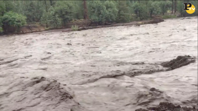 Arizona: alluvione in un parco. Arriva la piena