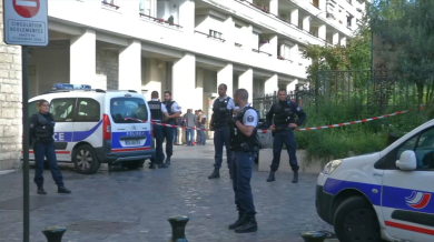 Parigi: auto investe 6 soldati a Levallois-Perret: terrorismo