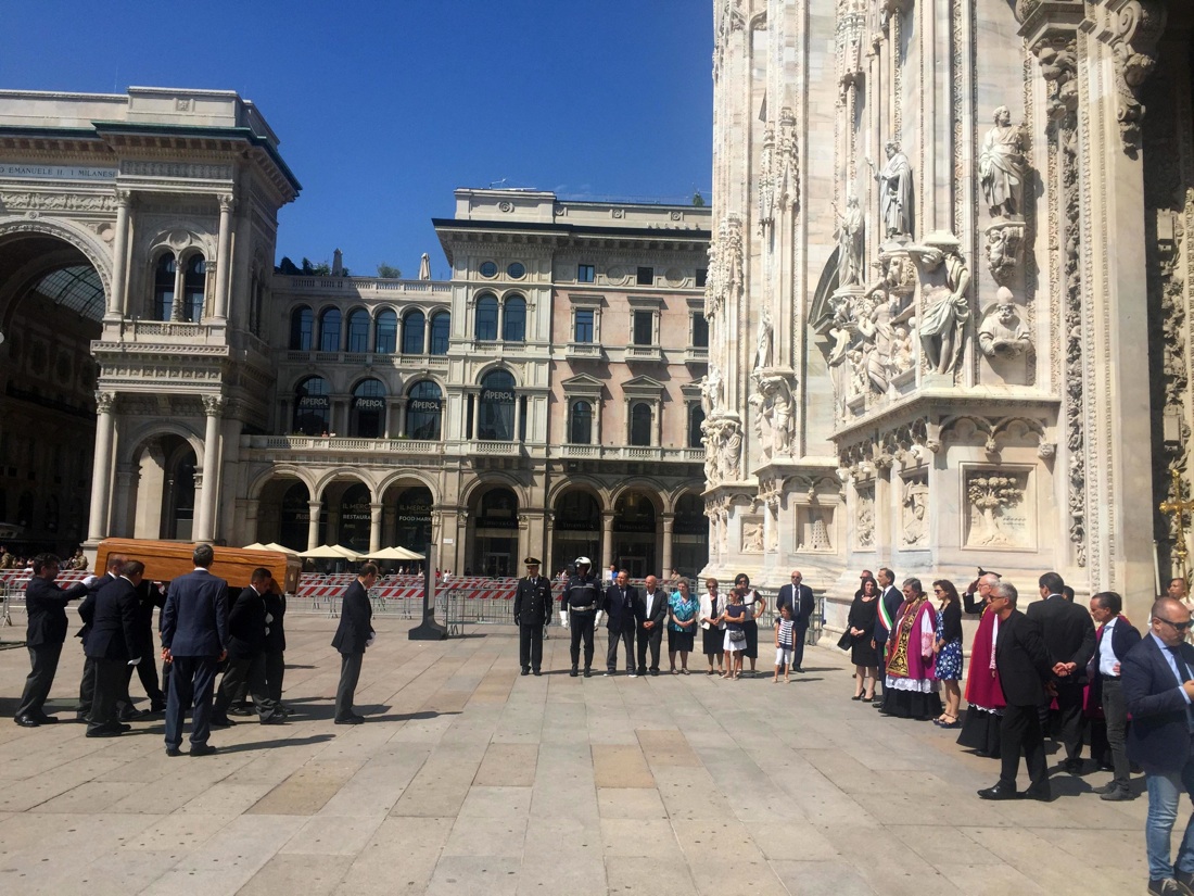 I funerali di Dionigi Tettamanzi – FOTO I funerali di Dionigi Tettamanzi – FOTO