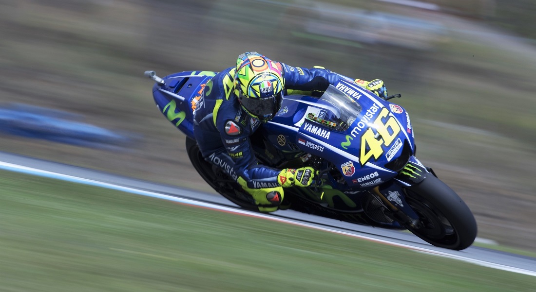 MotoGP: a Brno domina Márquez. Valentino rimonta ed è quarto MotoGP: a Brno domina Márquez. Valentino rimonta ed è quarto