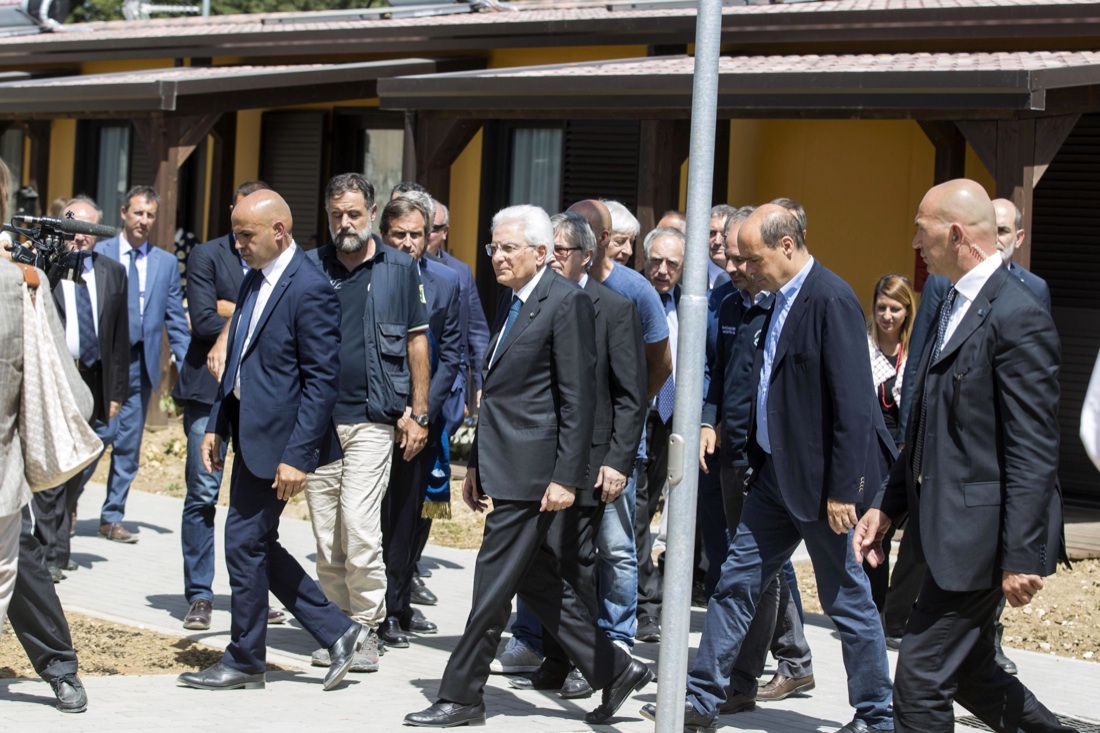 Galleria foto 'Il Presidente Mattarella sui luoghi del terremoto del 2016 – FOTO' - foto 3