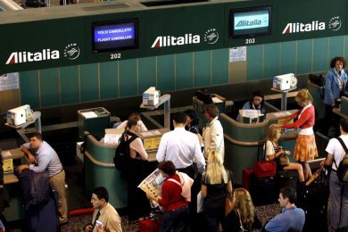 Sciopero improvviso a Malpensa e Linate: l’ironia sui social