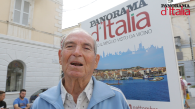 La dedica a Olbia del poeta di strada