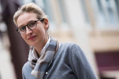 Chi è Alice Weidel, leader dell’estrema destra tedesca