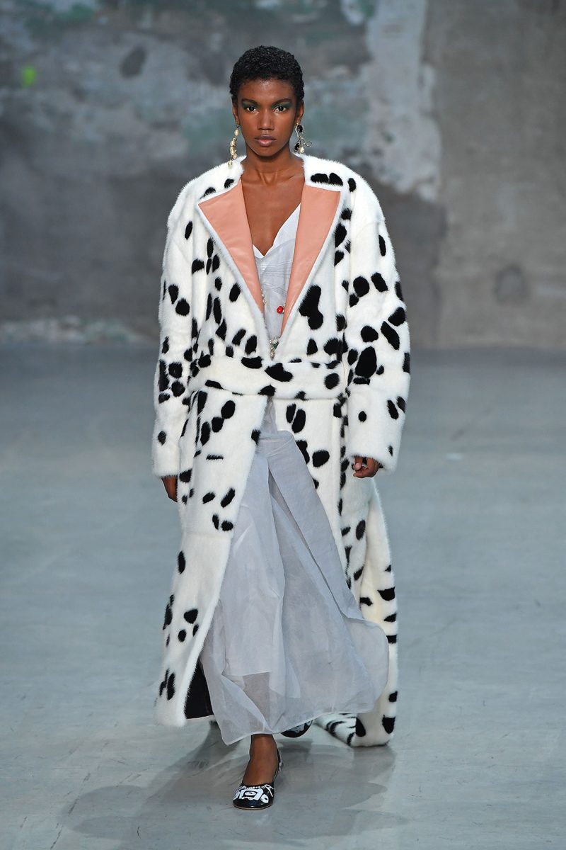 Milano Fashion Week: il meglio e il peggio del runway Milano Fashion Week: il meglio e il peggio del runway