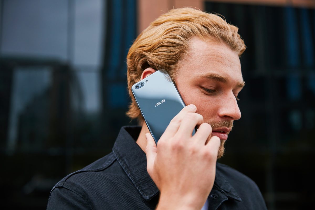 Galleria foto 'Asus Zenfone 4: ecco come sono' - foto 9