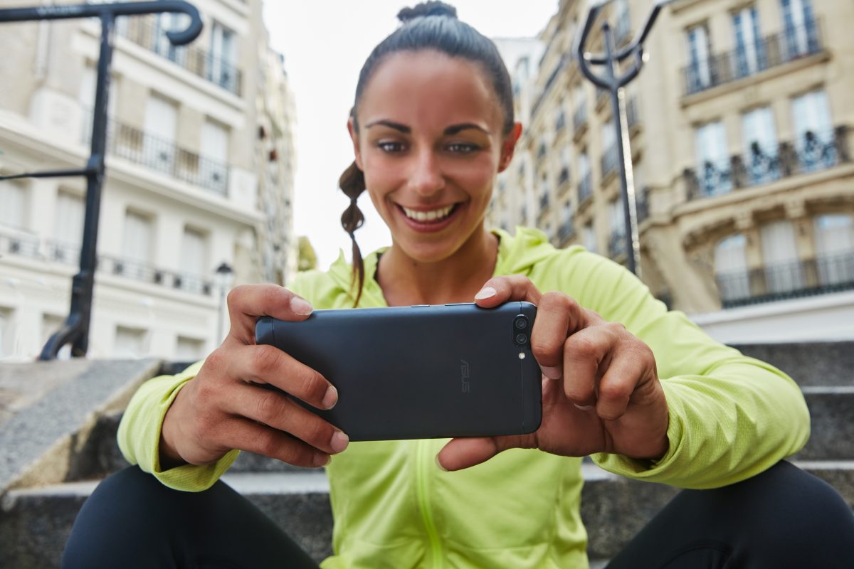 Galleria foto 'Asus Zenfone 4: ecco come sono' - foto 8