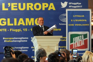 Salvini-Berlusconi: la battaglia per la leadership