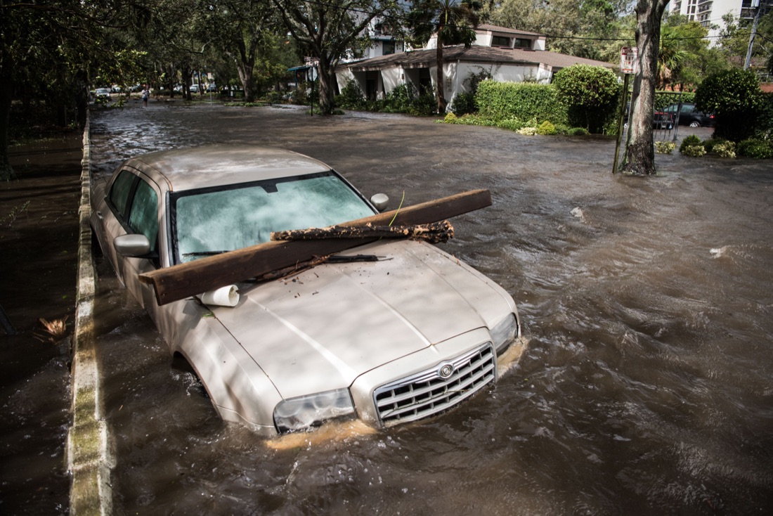 Irma perde forza, ma si lascia alle spalle morti e 50 miliardi di danni Irma perde forza, ma si lascia alle spalle morti e 50 miliardi di danni