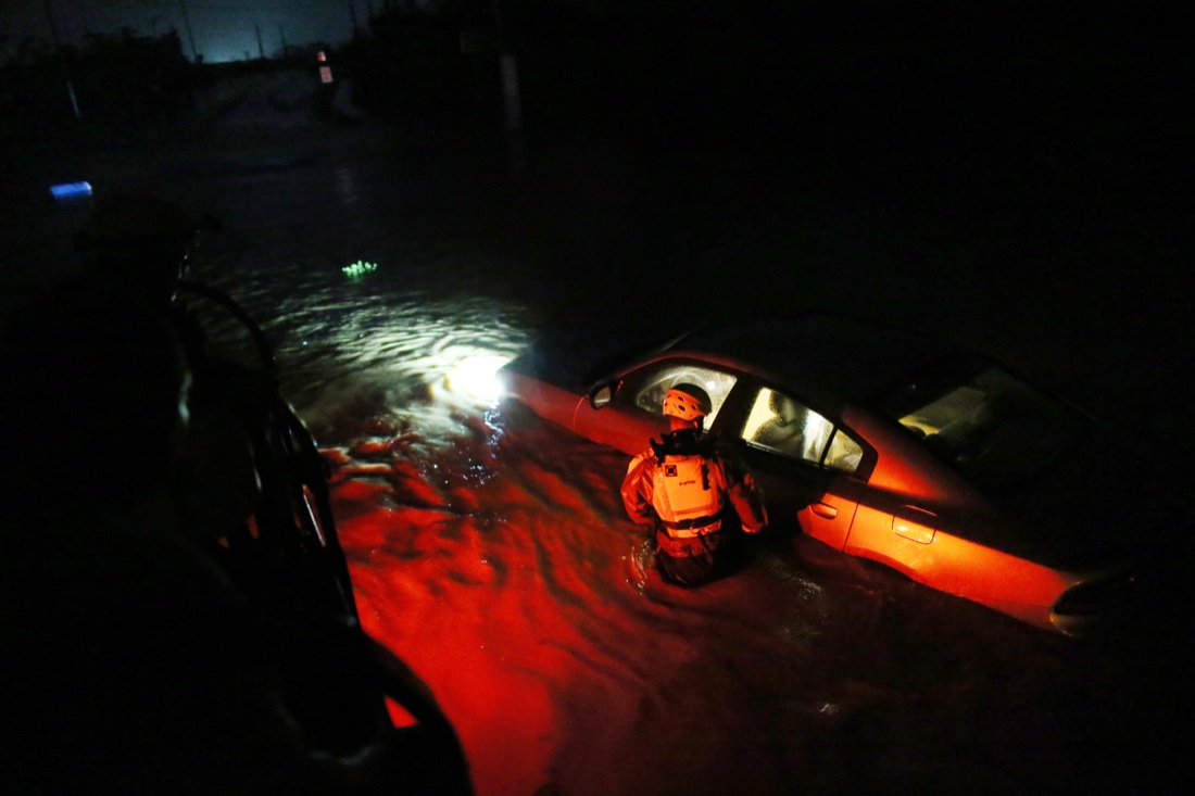 Irma perde forza, ma si lascia alle spalle morti e 50 miliardi di danni Irma perde forza, ma si lascia alle spalle morti e 50 miliardi di danni