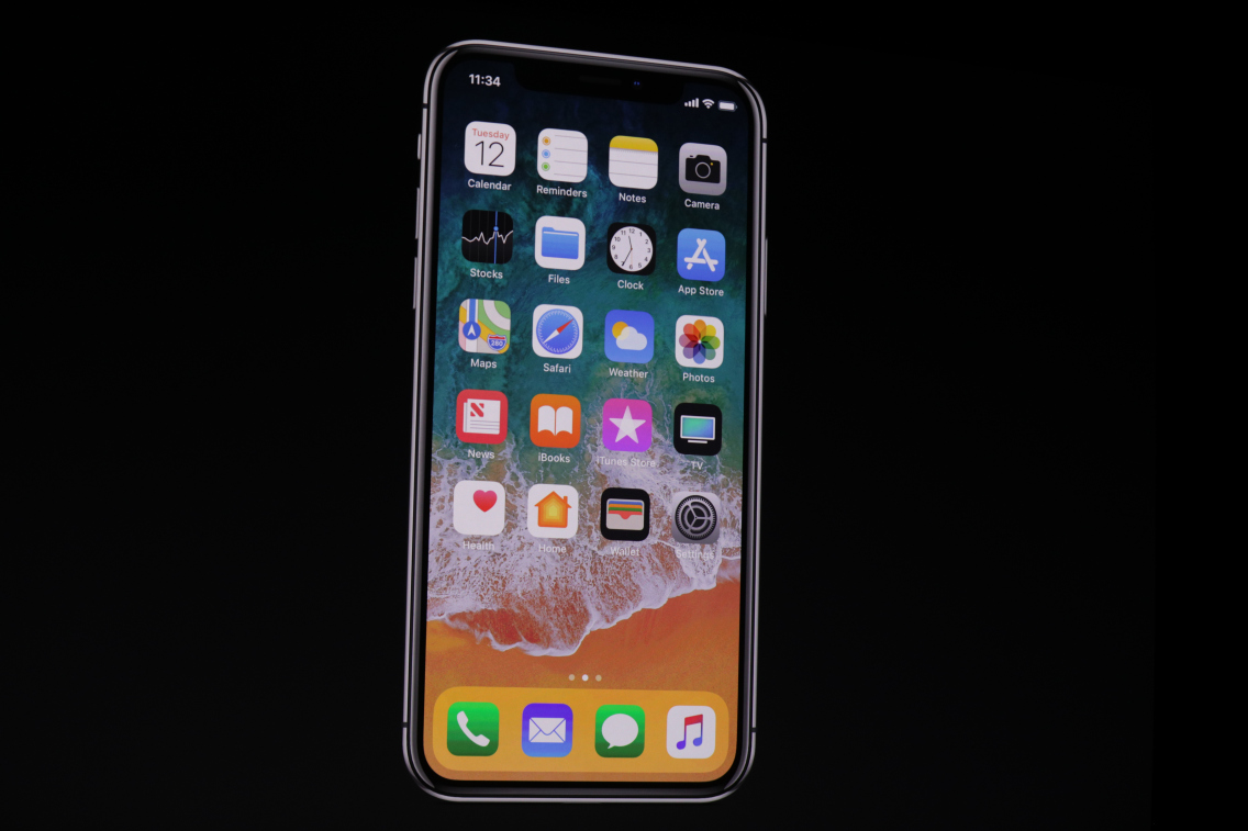 Nuovi iPhone 8 e iPhone X: ecco come sono