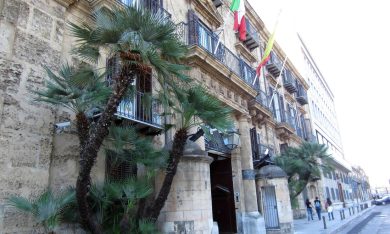 Ecco chi corre per le elezioni regionali in Sicilia