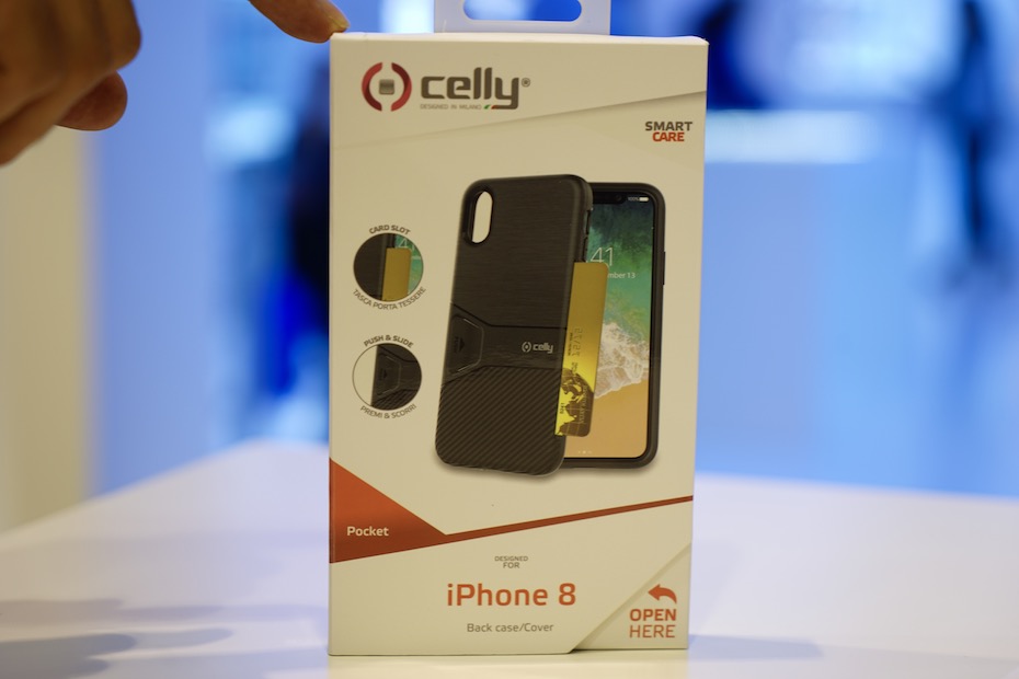 iPhone 8: le cover in anteprima svelano come è fatto