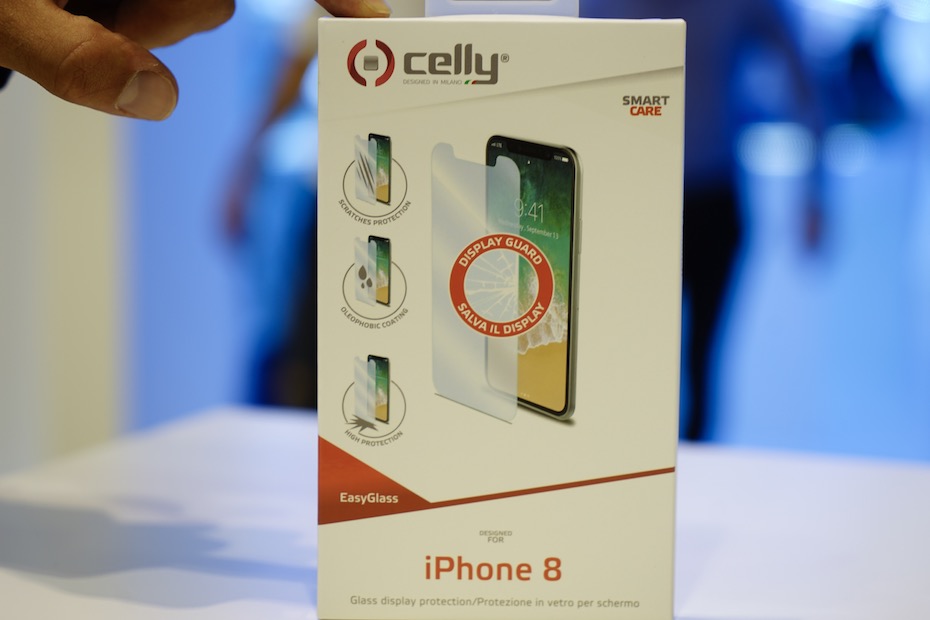 iPhone 8: le cover in anteprima svelano come è fatto