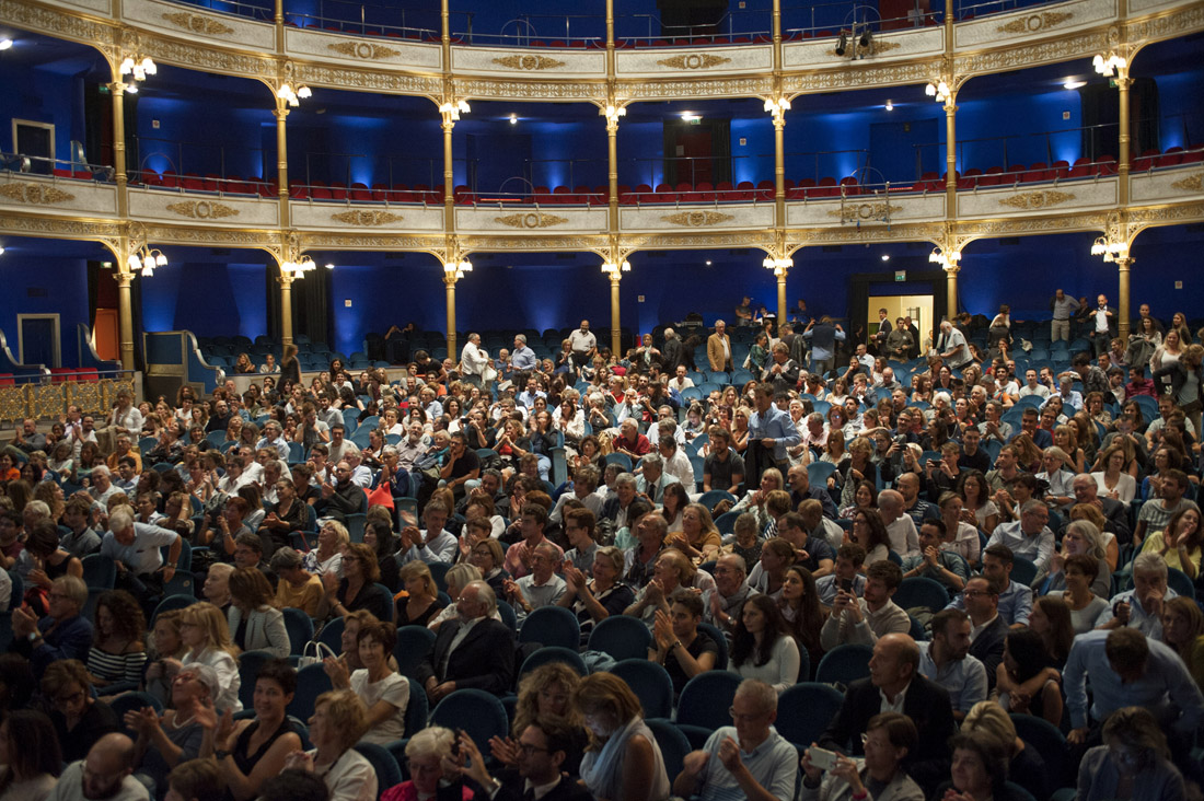Sgarbi e l’arte del Novecento a Trieste – FOTO e VIDEO Sgarbi e l’arte del Novecento a Trieste – FOTO e VIDEO