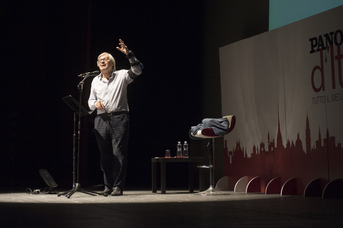 Sgarbi e l’arte del Novecento a Trieste – FOTO e VIDEO Sgarbi e l’arte del Novecento a Trieste – FOTO e VIDEO