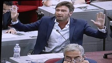 Caso Regeni, scontro Casini-Di Battista in Commissione | Video