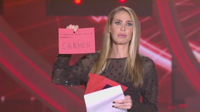 Grande Fratello Vip 2: Cecilia Rodriguez lascia Francesco Monte Grande Fratello Vip 2: Cecilia Rodriguez lascia Francesco Monte