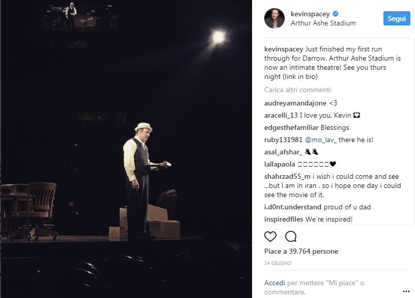 Come ha fatto Kevin Spacey a non farsi travolgere dalle accuse di molestie Come ha fatto Kevin Spacey a non farsi travolgere dalle accuse di molestie