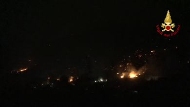 Incendi in Val di Susa: | video di notte