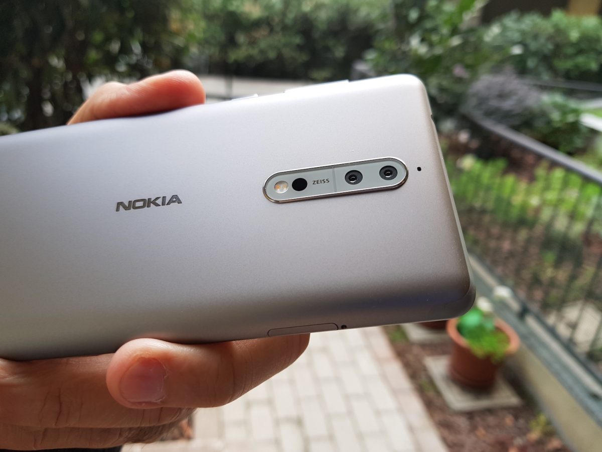 Galleria foto 'Nokia 8: un (buon) primo passo verso il rilancio' - foto 5