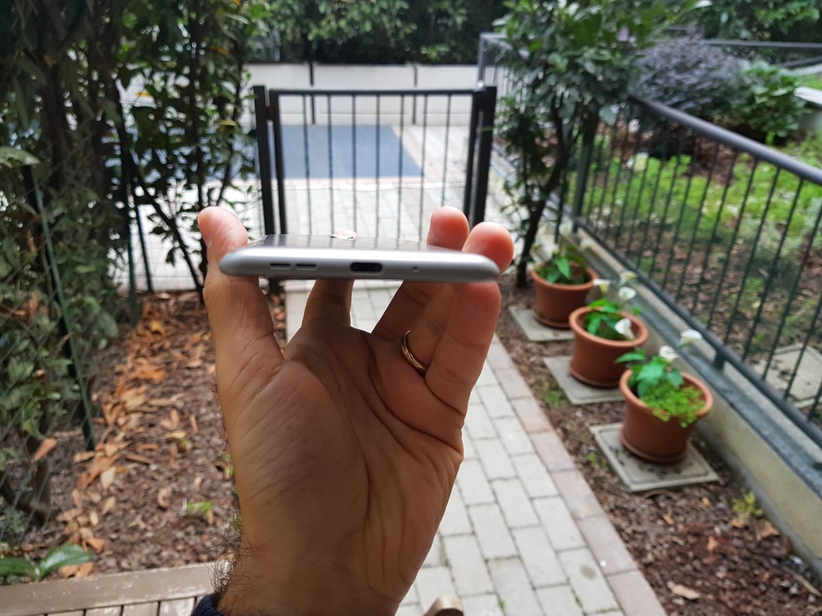 Galleria foto 'Nokia 8: un (buon) primo passo verso il rilancio' - foto 6