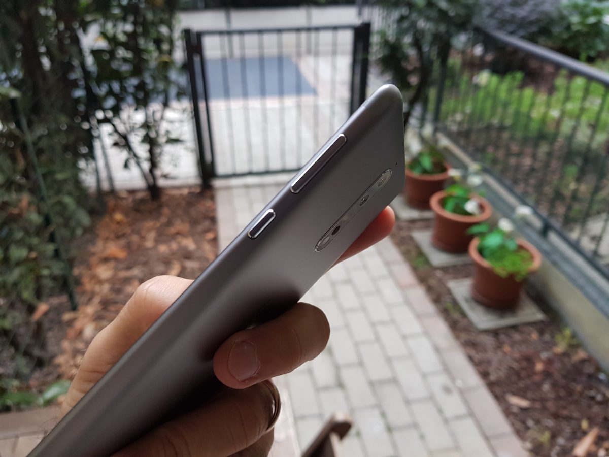 Galleria foto 'Nokia 8: un (buon) primo passo verso il rilancio' - foto 7