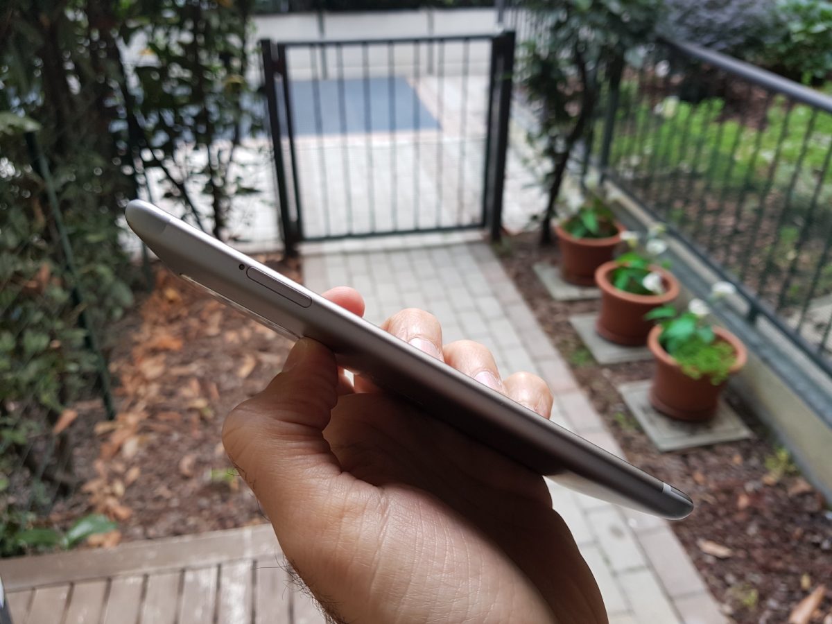 Galleria foto 'Nokia 8: un (buon) primo passo verso il rilancio' - foto 8