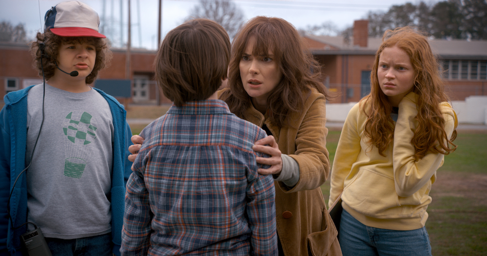 Stranger Things: su Netflix la seconda stagione. Foto e  trailer