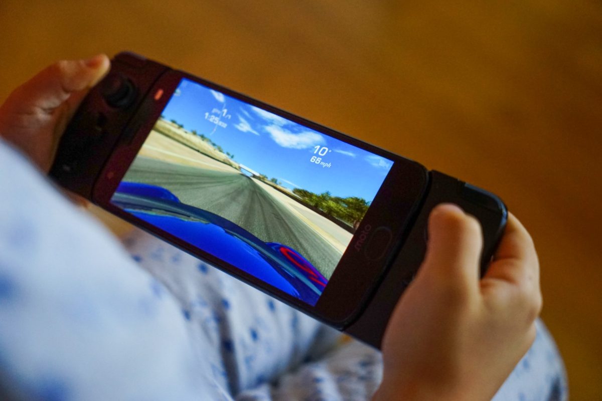 Galleria foto 'Motorola Moto Z2 Force, la recensione' - foto 41