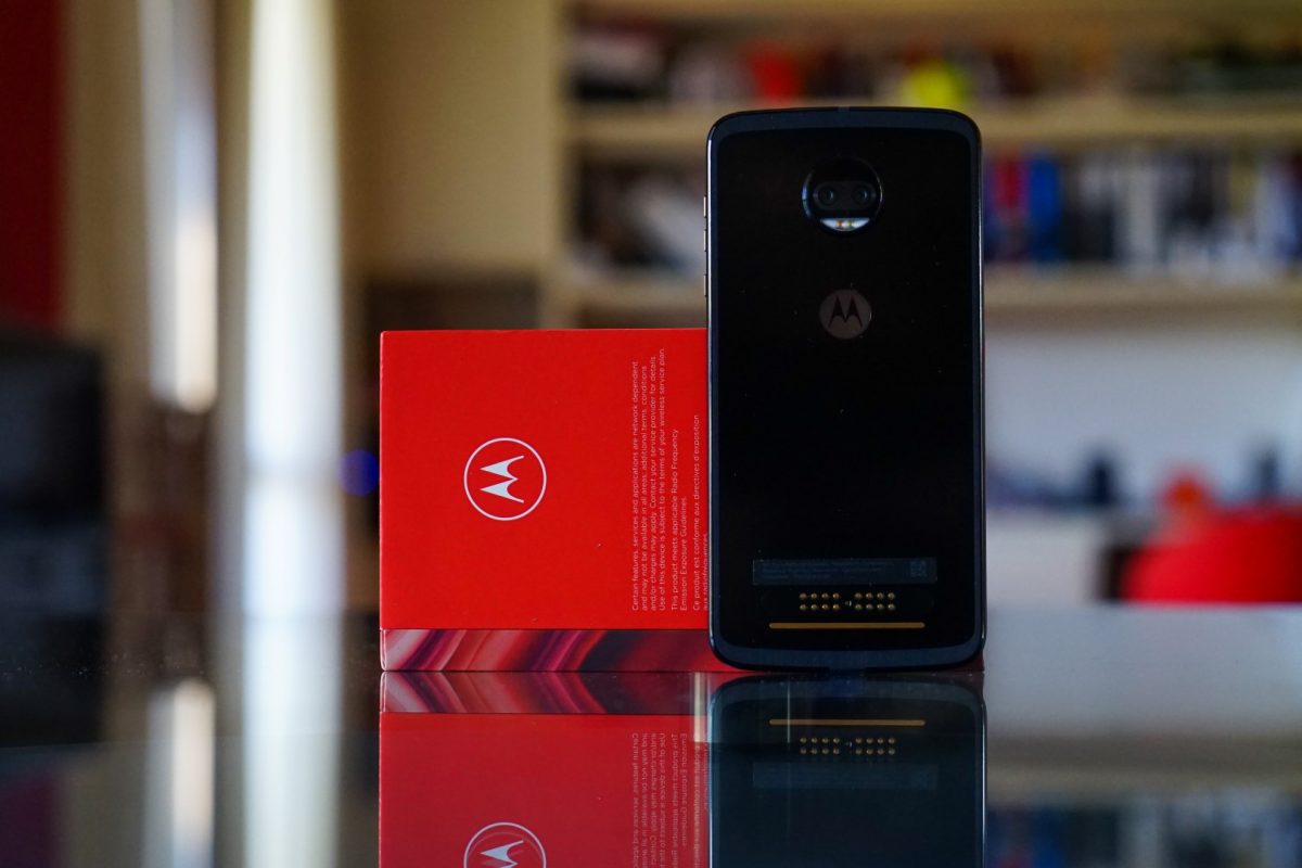 Galleria foto 'Motorola Moto Z2 Force, la recensione' - foto 20