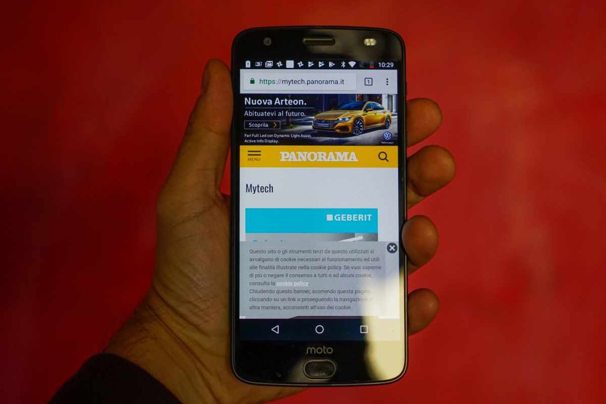 Galleria foto 'Motorola Moto Z2 Force, la recensione' - foto 22