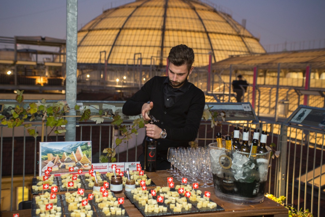 A passeggio sui tetti di Milano – FOTO e VIDEO A passeggio sui tetti di Milano – FOTO e VIDEO