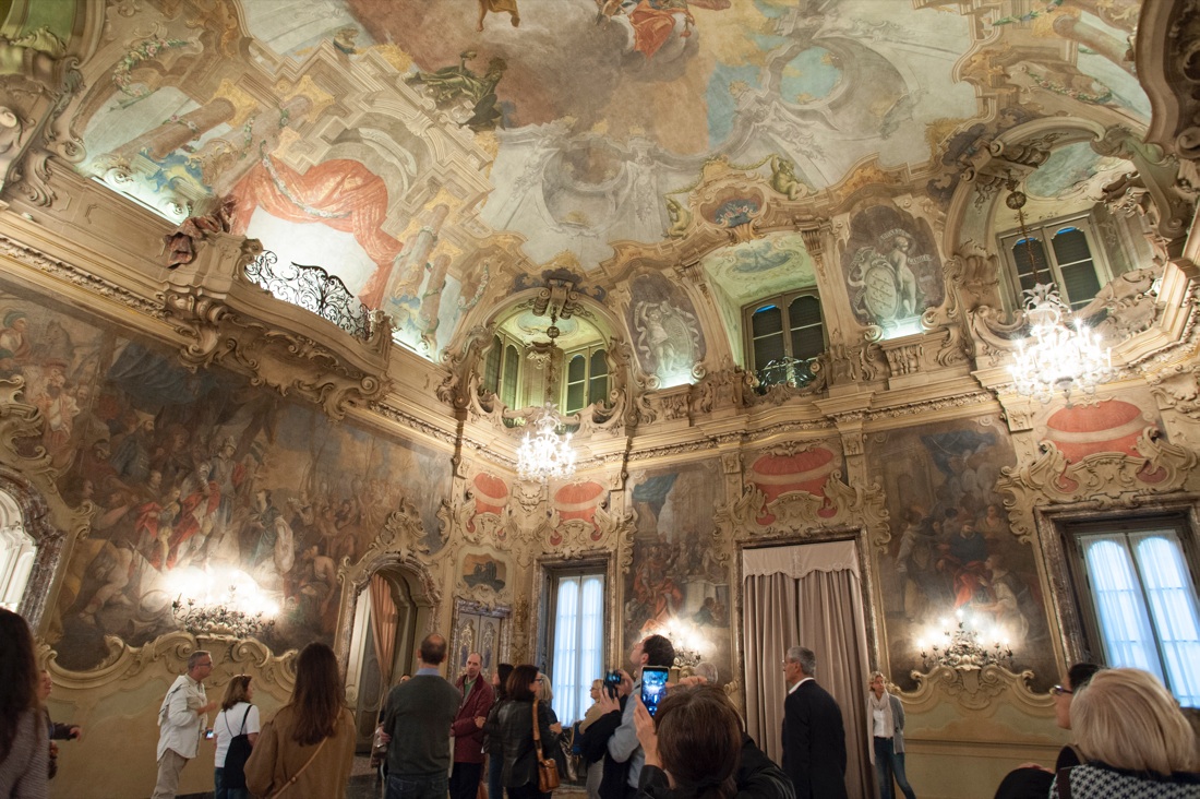 Palazzo Visconti, un gioiello degli anni ’30 – FOTO e VIDEO Palazzo Visconti, un gioiello degli anni ’30 – FOTO e VIDEO