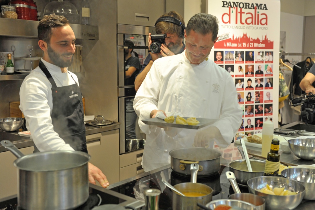 La ricetta di Enrico Cerea: conchiglioni ripieni nella sabbia con zuppa di pesce