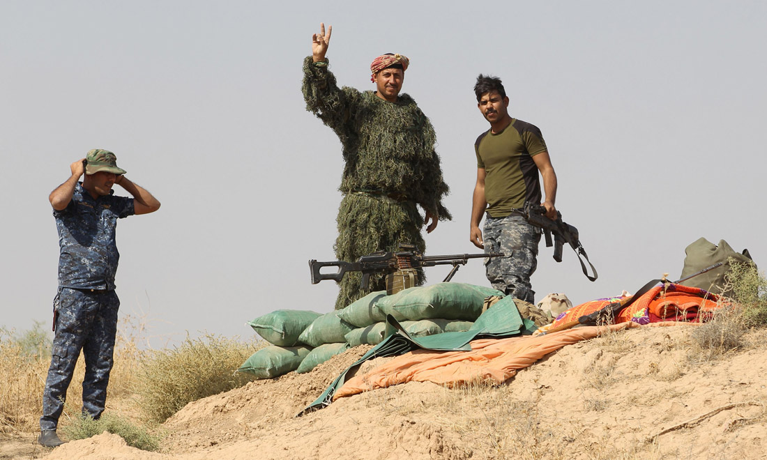 Iraq: scontri tra curdi e Baghdad attorno al petrolio di Kirkuk – Foto