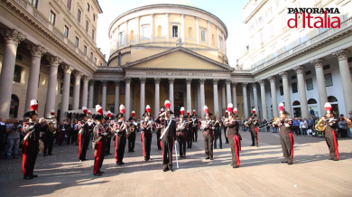 La festa di Panorama a Milano inizia con la Fanfara dei Carabinieri