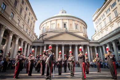 Panorama d’Italia a Milano: sindaco, fanfara e coro di voci bianche per l’inaugurazione