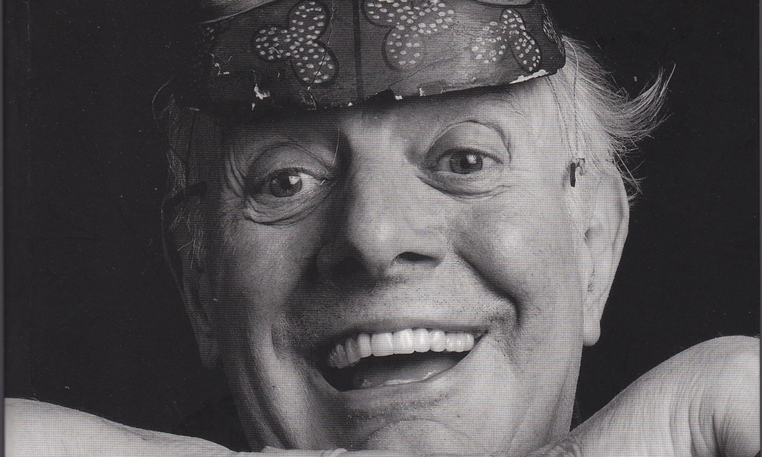 ‘E sempre allegri bisogna stare’. Libri e iniziative per ricordare Dario Fo