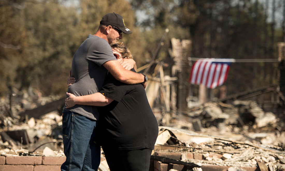 Incendi in California, fiamme e morte nella regione del vino – Foto e video