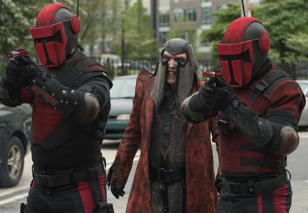 The Tick: foto e trailer del nuovo supereroe della tv The Tick: foto e trailer del nuovo supereroe della tv