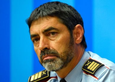 Chi è il capo dei Mossos, l’eroe del popolo indipendentista catalano