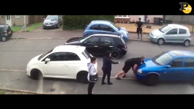 Luton: uomo sposta “a mano” auto in sosta vietata | video