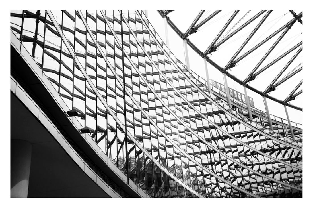 Urban Lights and selfie mania Urban Lights and selfie mania