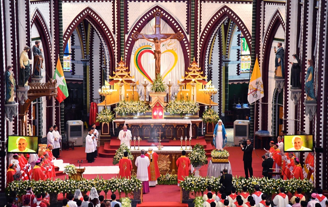 Papa Francesco in Myanmar e Bangladesh: le foto più belle Papa Francesco in Myanmar e Bangladesh: le foto più belle