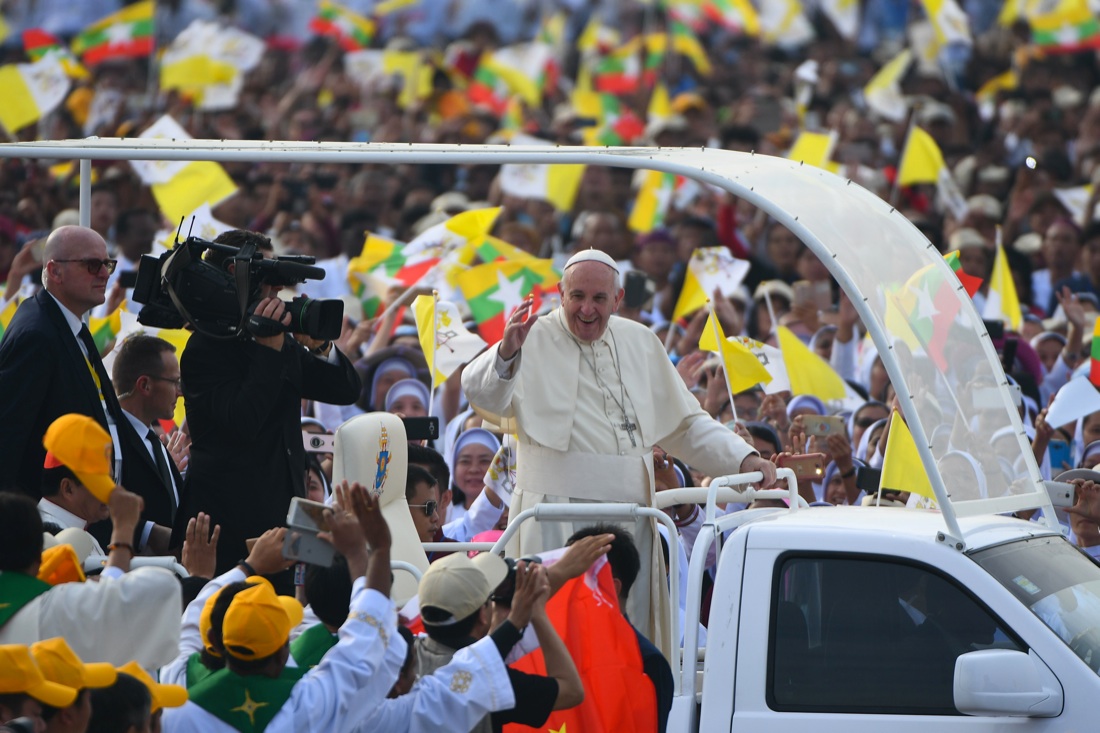 Papa Francesco in Myanmar e Bangladesh: le foto più belle Papa Francesco in Myanmar e Bangladesh: le foto più belle